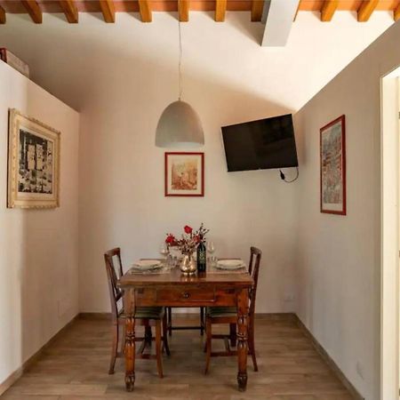 Cozy Tuscany Apartment With View Pescia Kültér fotó
